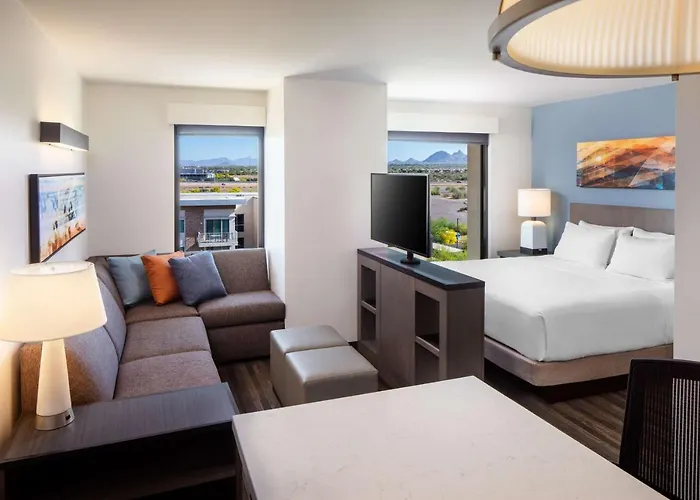 Hyatt House North Hotel 3*