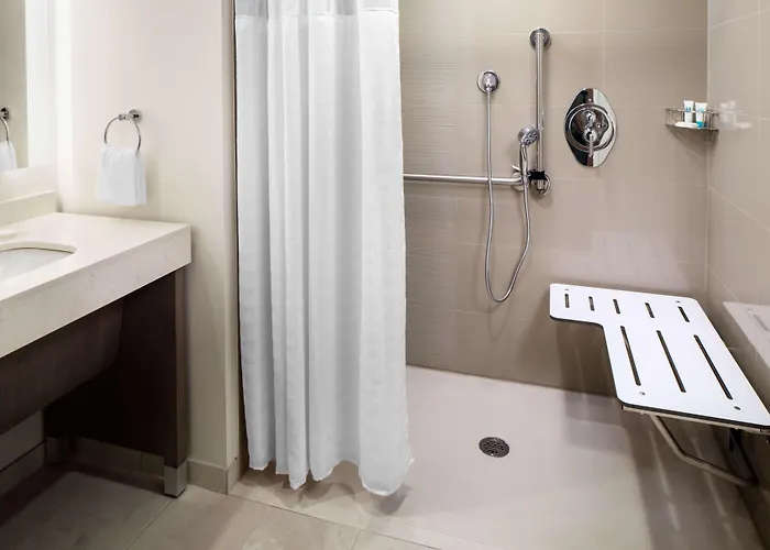 Hyatt House North Hotel 3*